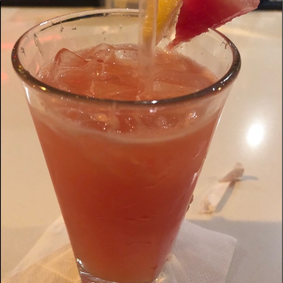 Meet your Posher, Deon - Picture 1 of 1